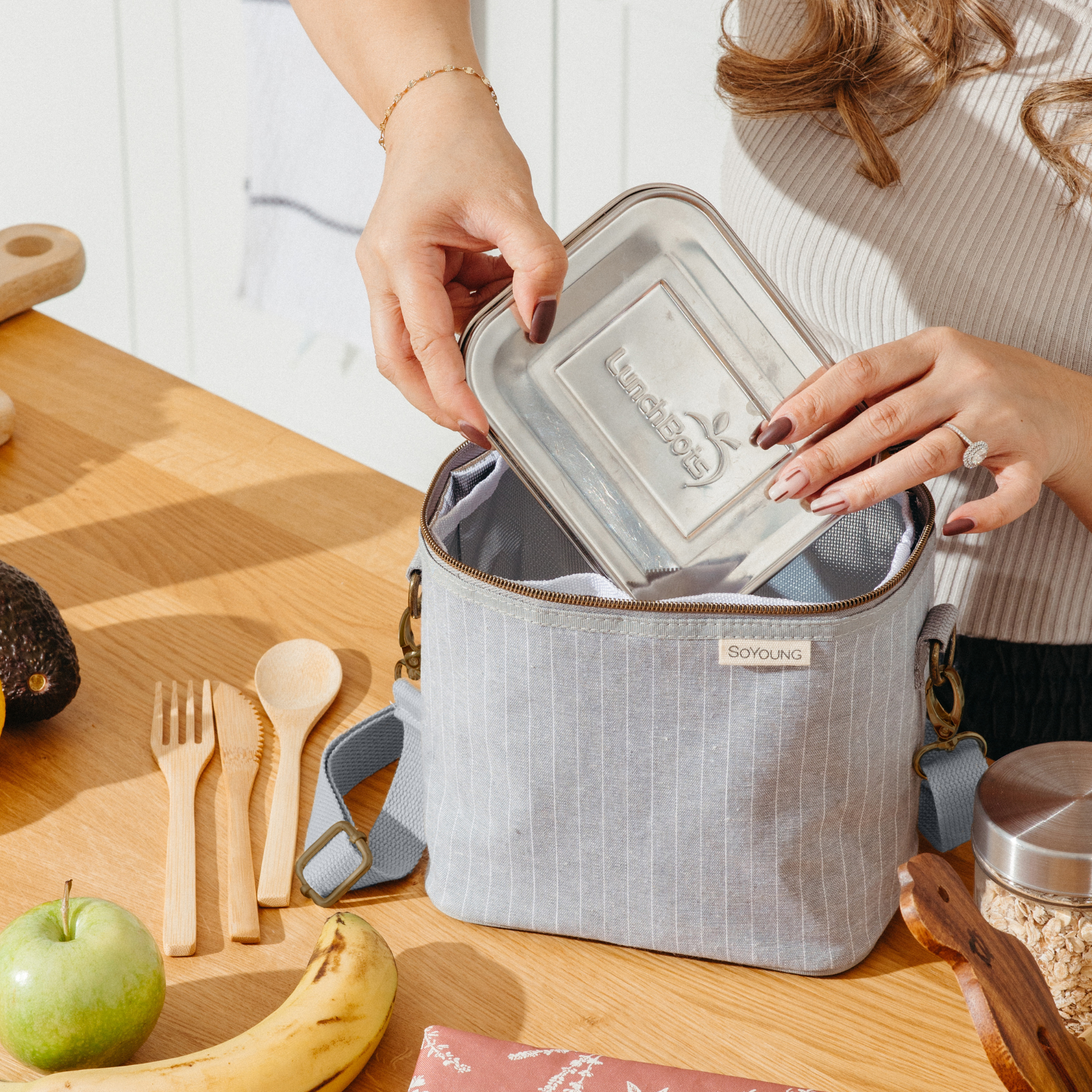 Pinstripe Heather Grey Petite Lunch Poche